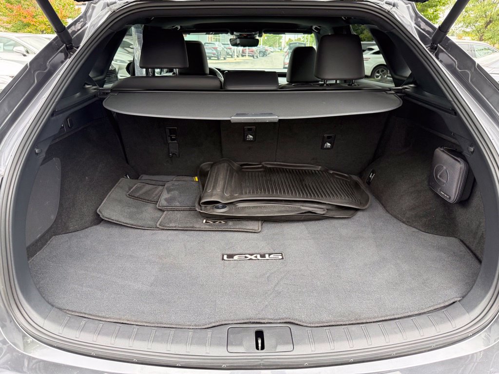 Used 2024 Lexus RX 350h w/ Accessory Package (Z1) AWD/4WD image 19