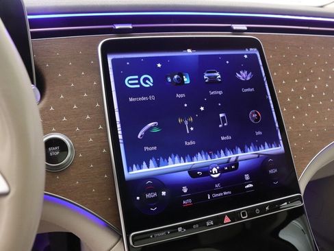 Certified 2023 Mercedes-Benz EQS 450+ SUV image 11