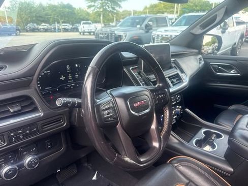 Used 2022 GMC Yukon AT4 AWD/4WD image 14