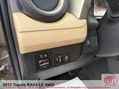 Used 2013 Toyota RAV4 LE AWD/4WD image 17