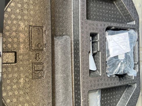 Used 2025 Acura TLX SH-AWD w/ A-SPEC Pkg image 11