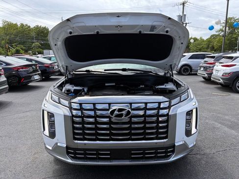 Used 2023 Hyundai Palisade Calligraphy w/ Cargo Package AWD/4WD image 10