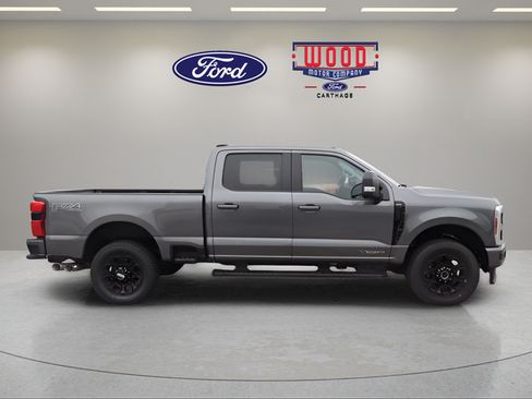 New 2026 Ford F250 Lariat w/ Black Appearance Package AWD/4WD image 2