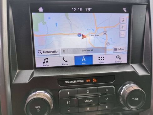 Used 2019 Ford F150 XLT w/ Equipment Group 302A Luxury AWD/4WD image 14