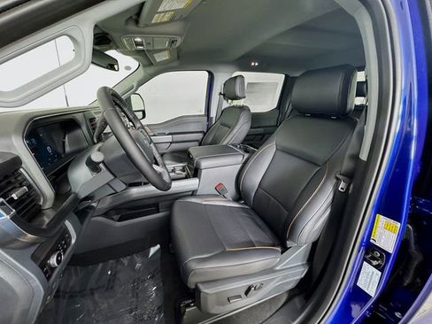 New 2026 Ford F250 Lariat w/ Black Appearance Package image 22