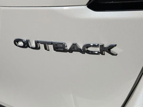 Certified 2025 Subaru Outback Premium image 9
