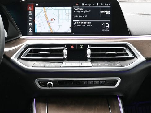 Used 2023 BMW X5 xDrive40i w/ Premium Package image 19