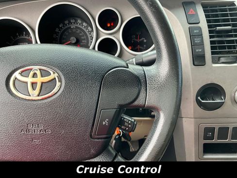 Used 2013 Toyota Tundra 2WD CrewMax w/ SR5 Pkg image 11