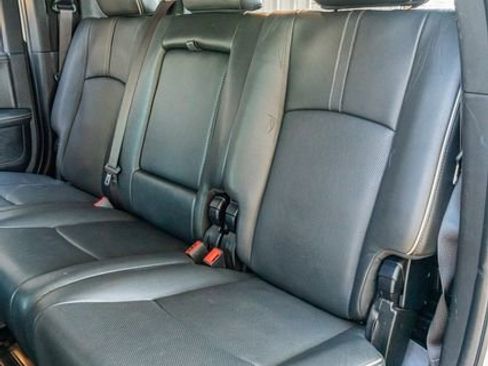 Used 2017 RAM 3500 Laramie Longhorn image 36