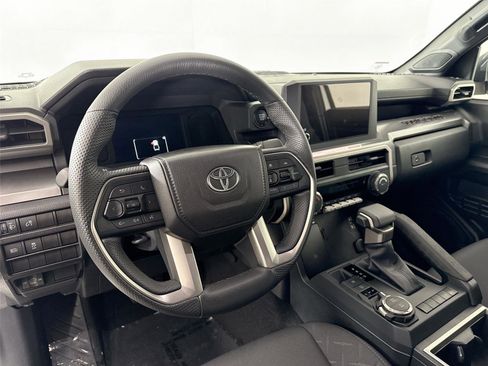 Certified 2024 Toyota Tacoma SR5 image 4