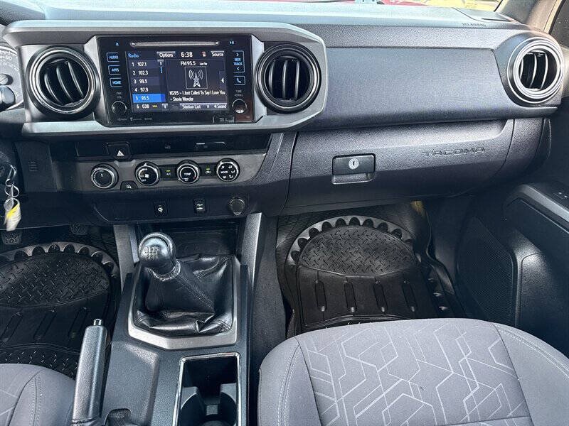 Used 2016 Toyota Tacoma TRD Sport w/ Towing Package AWD/4WD image 26