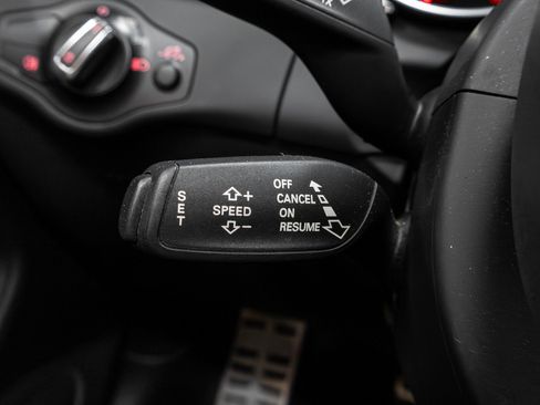 Used 2013 Audi RS 5 Cabriolet image 55