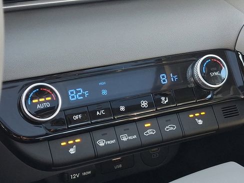 New 2026 Hyundai Elantra SEL Sport Premium image 13