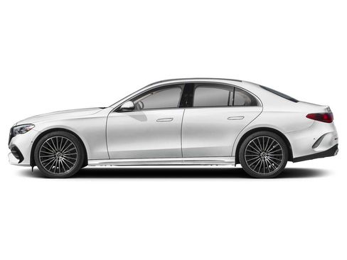 New 2026 Mercedes-Benz E 350 4MATIC Sedan image 3
