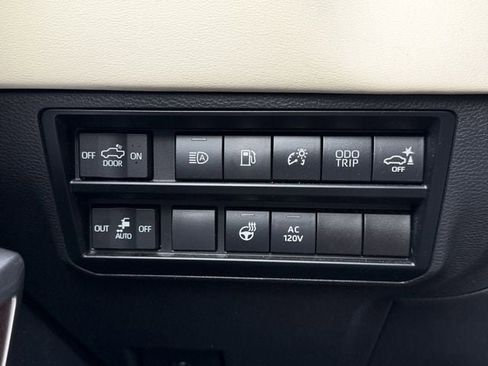 Used 2023 Toyota Tundra 1794 Edition image 31