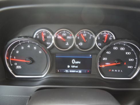 Used 2023 Chevrolet Silverado 2500 LT w/ Convenience Package image 15