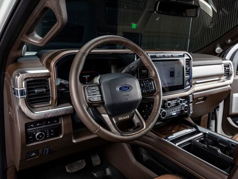 Used 2024 Ford F250 King Ranch w/ Chrome Package image 16