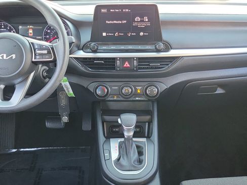 Used 2023 Kia Forte LXS w/ LXS Technology Package FWD image 28