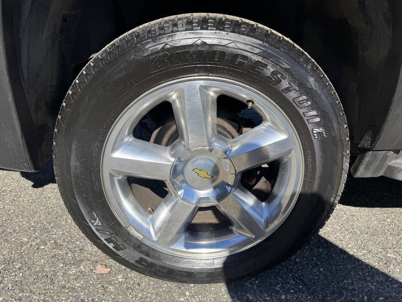 Used 2011 Chevrolet Avalanche LT AWD/4WD image 15