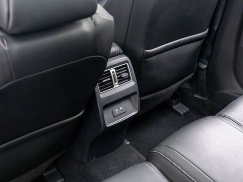 Used 2019 Nissan Maxima Platinum w/ Sport Mat Group FWD image 19