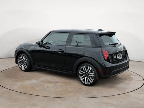 New 2026 MINI Cooper S image 5