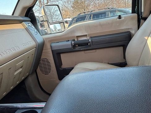 Used 2013 Ford F350 Lariat w/ Lariat Ultimate Pkg image 23