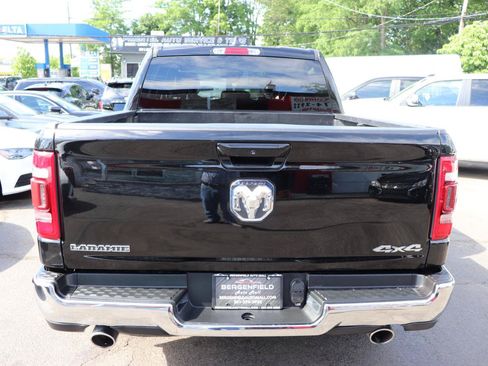 Used 2024 RAM 1500 Laramie AWD/4WD image 4