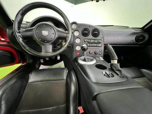Used 2004 Dodge Viper SRT-10 RWD image 19