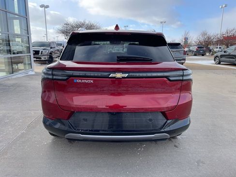 Used 2024 Chevrolet Equinox EV LT image 6