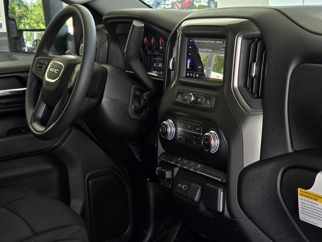 New 2026 GMC Sierra 2500 Pro AWD/4WD image 9