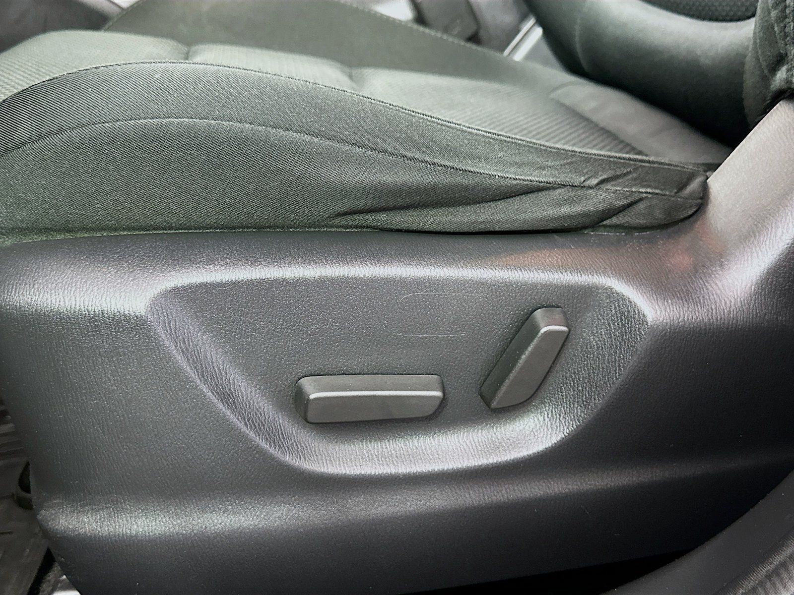 Used 2016 MAZDA CX-5 Touring w/ Bose/Moonroof Package FWD image 20