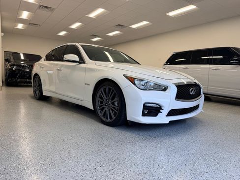 Used 2016 INFINITI Q50 Red Sport 400 RWD image 11