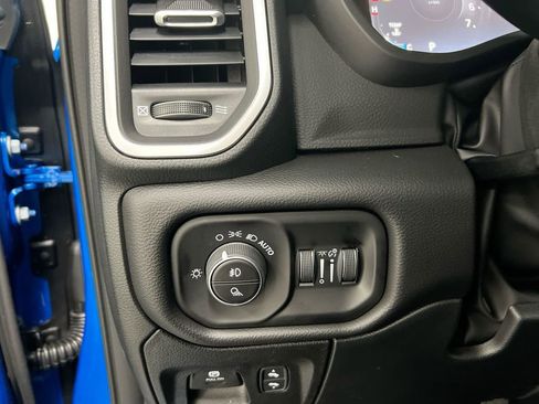 New 2026 RAM 1500 Big Horn AWD/4WD image 19