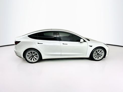 Used 2021 Tesla Model 3 Long Range AWD/4WD image 10