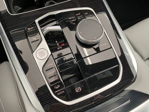 New 2026 BMW X5 xDrive40i w/ M Sport Package image 18