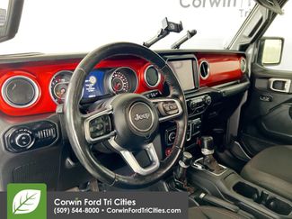 Used 2020 Jeep Gladiator Rubicon AWD/4WD video 3