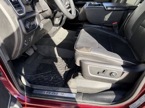 Used 2020 RAM 1500 Laramie image 17