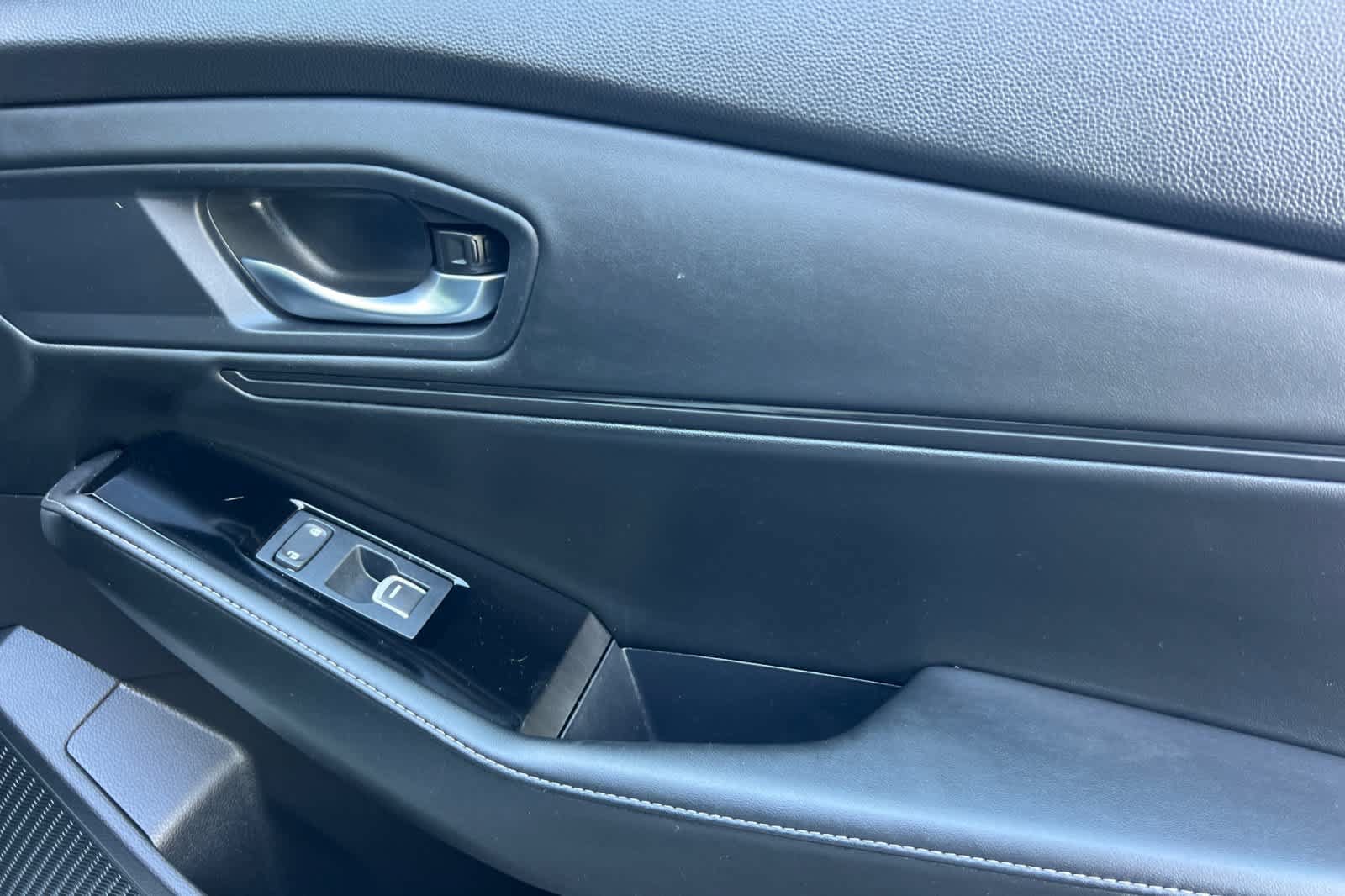 Used 2025 Honda Accord Touring image 18