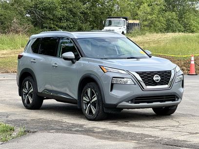 Used 2021 Nissan Rogue SL w/ Premium Package