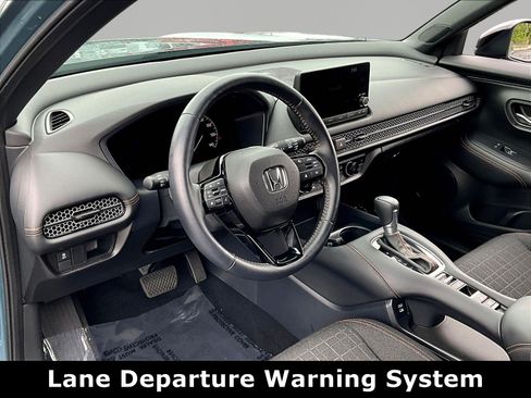 Used 2025 Honda HR-V Sport image 16