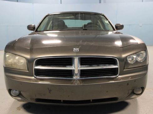 Used 2010 Dodge Charger SXT RWD image 19