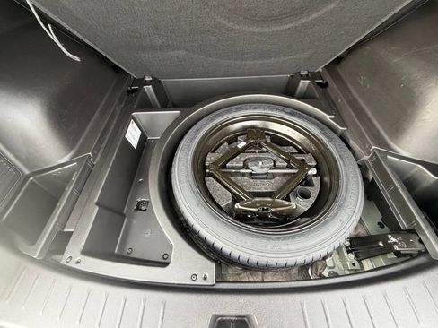 Used 2024 Chevrolet Blazer RS w/ LPO, Floor Liner Package FWD image 29