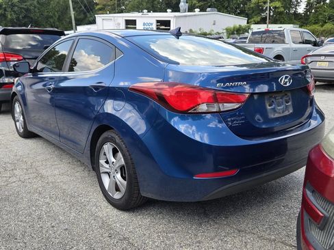 Used 2016 Hyundai Elantra Value Edition FWD image 3