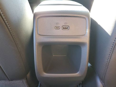 New 2026 Chevrolet Trax LT image 12