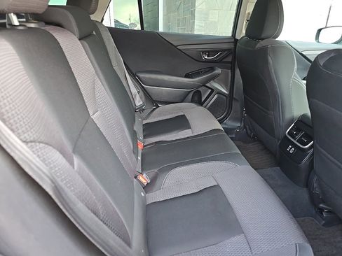 Used 2023 Subaru Outback Premium image 16