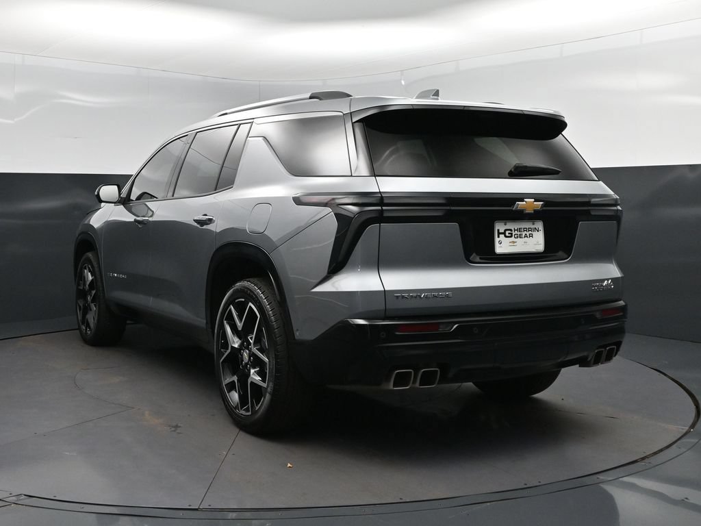 Used 2025 Chevrolet Traverse High Country w/ LPO, Floor Liner Package FWD image 5