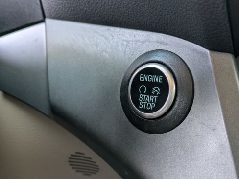 Used 2019 Ford Escape SEL image 29