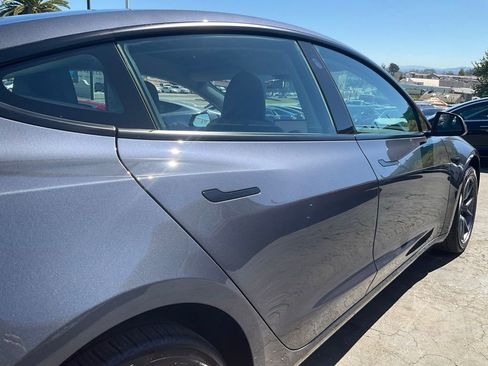 Used 2023 Tesla Model 3 Standard Range image 85