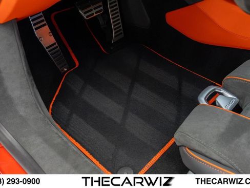 Used 2023 Lamborghini Huracan Tecnica RWD image 54