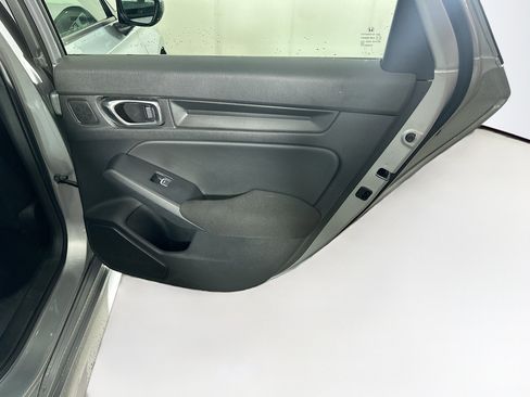 Used 2025 Honda Civic Sport image 29